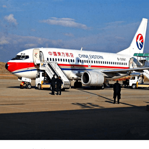 乌审旗嘎鲁图机场货运航空快运业稳步发展的原因是什么？